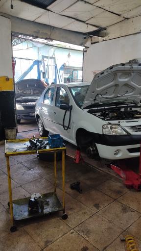 عکس تعمیرگاه رنو پایتخت گاراژ رستمی 