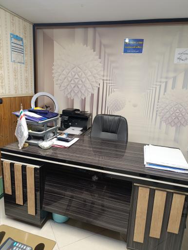 عکس مشاورین املاک رجبی