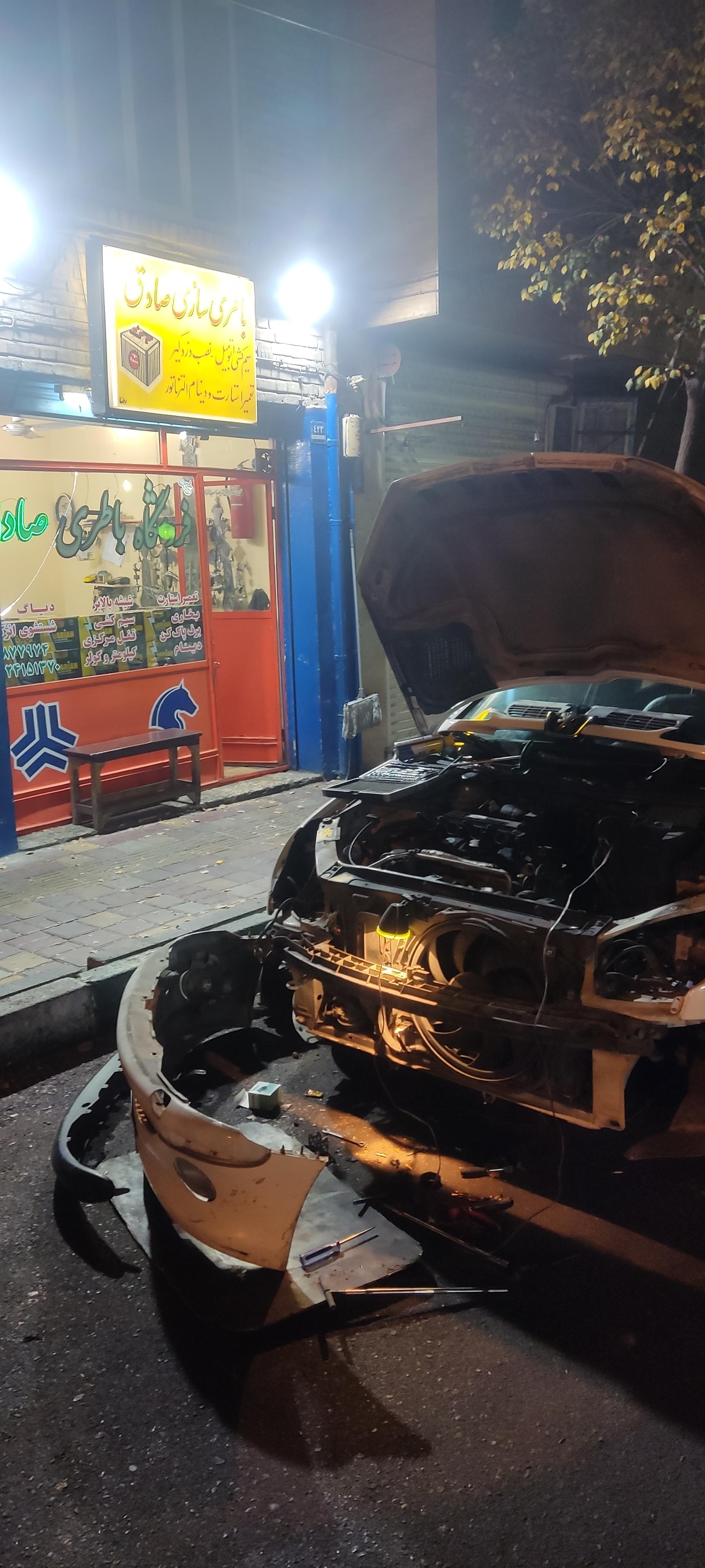 عکس باتری سازی صادق