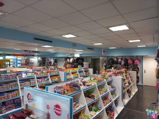 عکس نمایشگاه نوشت‌ افزار و سرزمین اسباب بازی