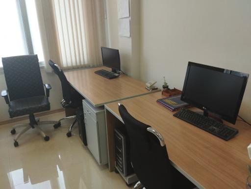 عکس شرکت قالب سازی لاستیک سیلیکون بادی و پلی اتیلن تمکورابر