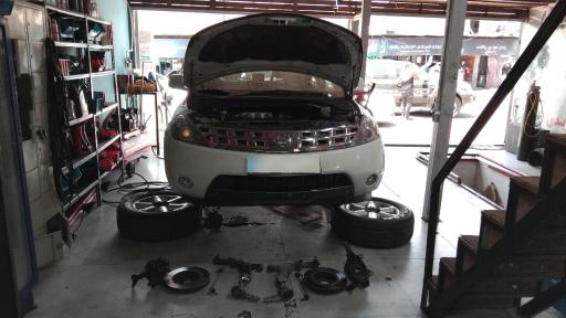 عکس تعمیرگاه علی توکیو