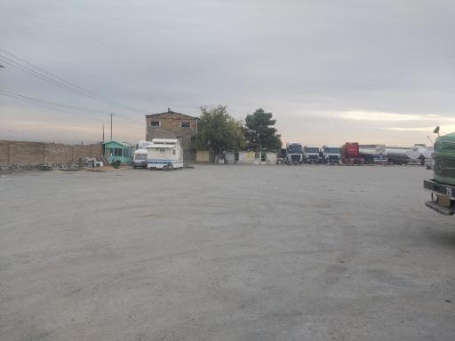 عکس پارکینگ ماشین سنگین تعویض پلاک22بهمن