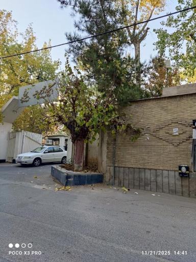 عکس باشگاه بانک ملی (باشگاه آجودانیه)