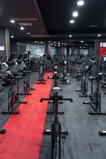 عکس باشگاه بدنسازی هنر بدن