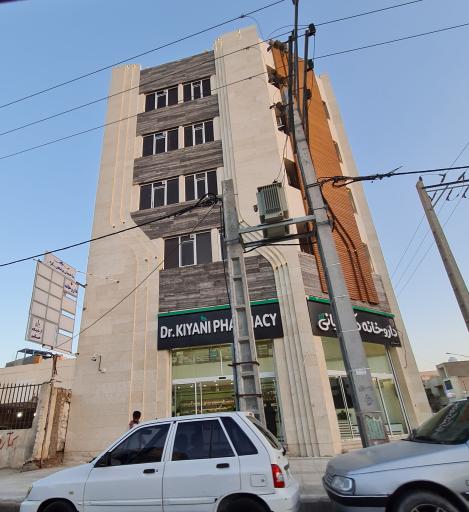 عکس ساختمان پزشکان مکران