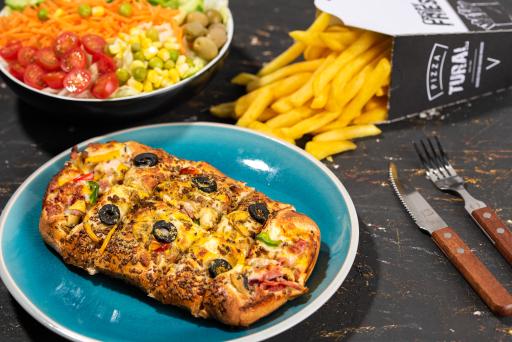 عکس پیتزا  تورال