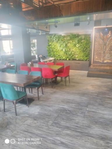 عکس رستوران میخوش شعبه اندرزگو