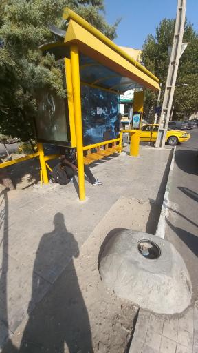 ایستگاه تاکسی مهر اباد
