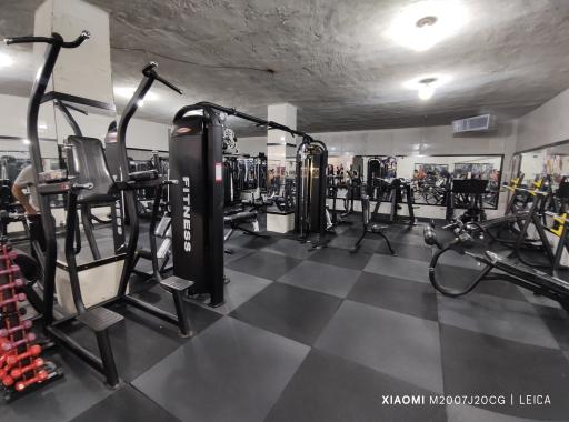 عکس باشگاه اسطوره