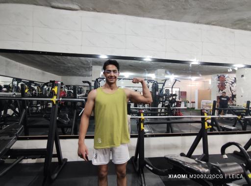 عکس باشگاه اسطوره