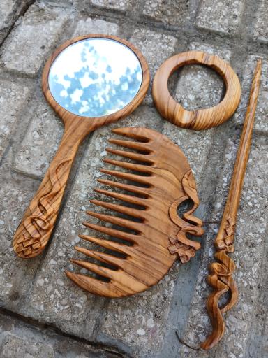 عکس کارگاه معرق اهورا 