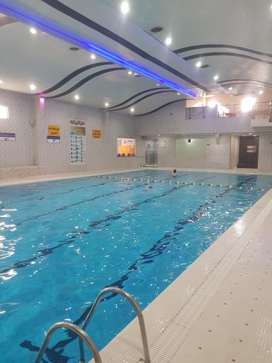 عکس استخر الماس اندیشه