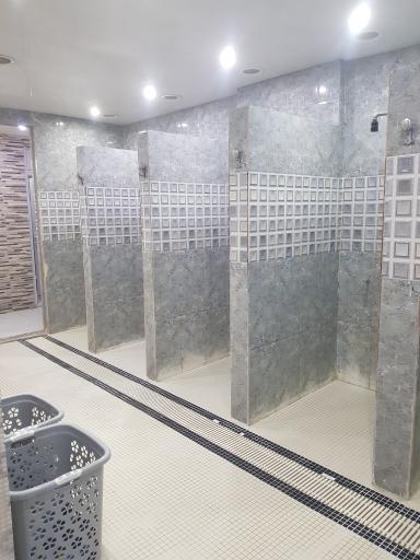 عکس استخر الماس اندیشه