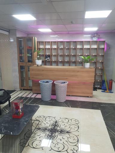 عکس استخر الماس اندیشه