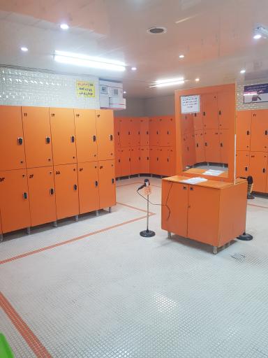 عکس استخر الماس اندیشه