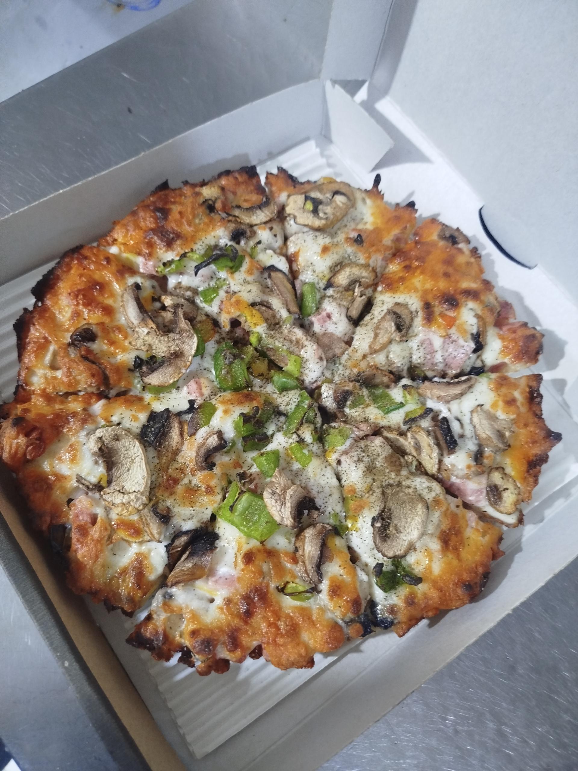 عکس فست فود ترنج