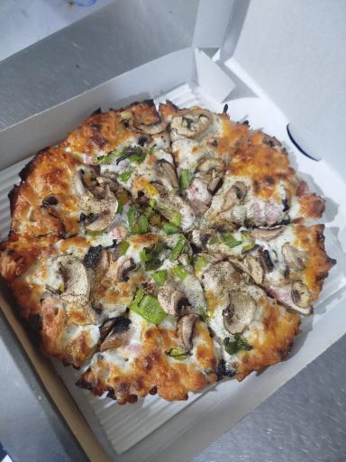 عکس فست فود ترنج