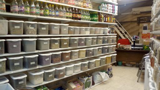 عکس عطاری زمان 