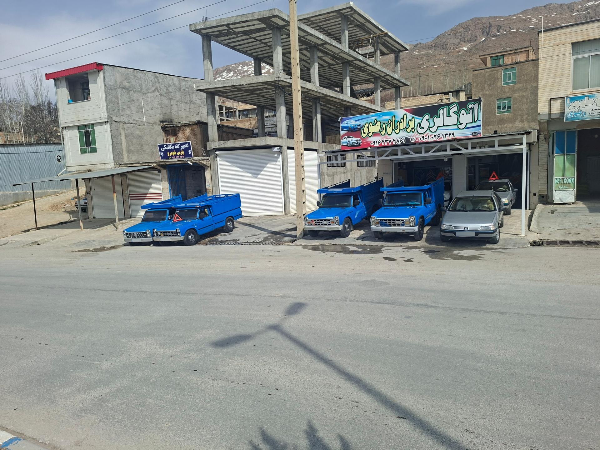 عکس اتوگالری برادران رضوی
