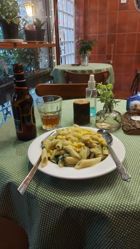 عکس کافه گیاهی ندا