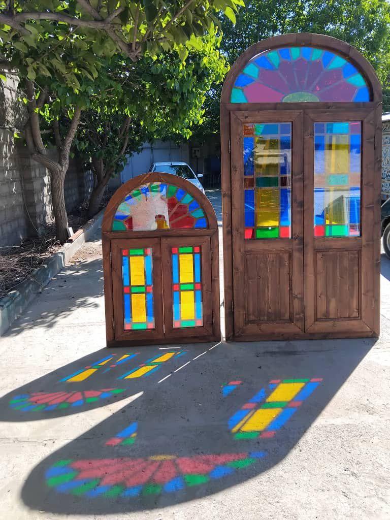 عکس شیشه رنگی نگارجام 