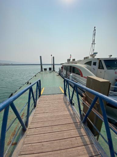 عکس اسکله جزیره هرمز