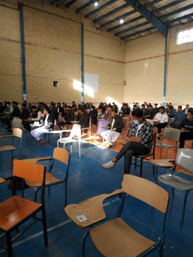 عکس سالن ورزشی و امتحانات 