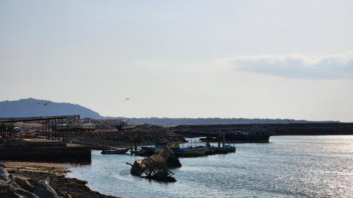 عکس اسکله جزیره هرمز