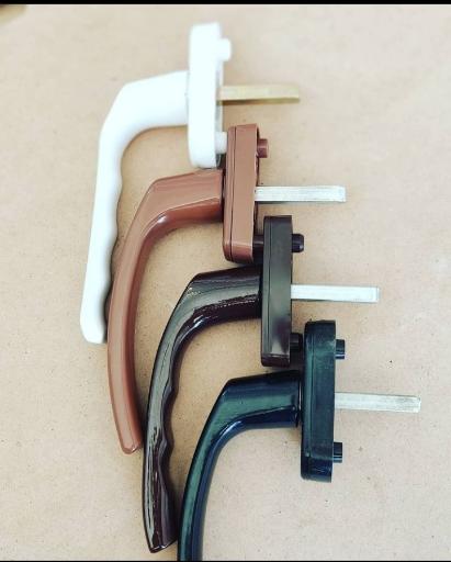 عکس پنجره دوجداره ارکا صنعت