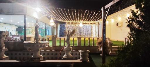 عکس عمارت سامان