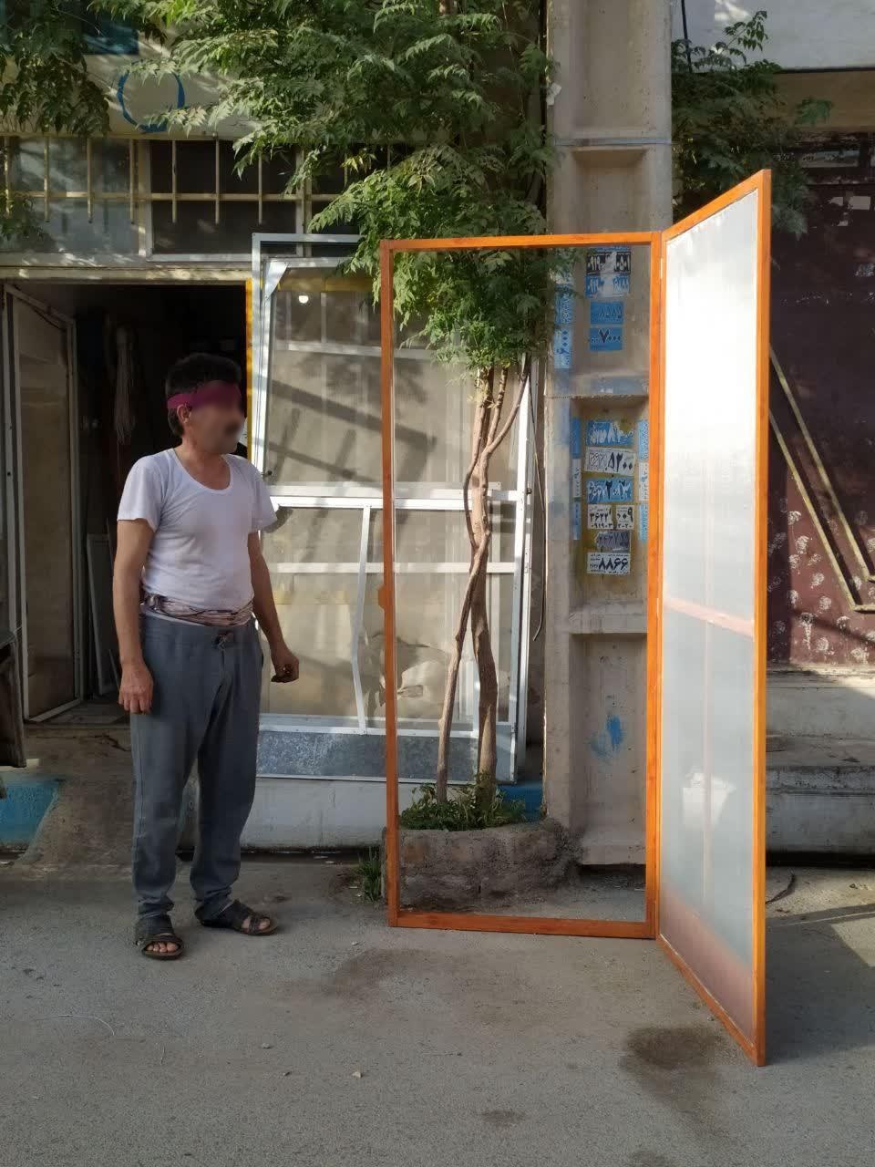 عکس درب و پنجره توری رضا