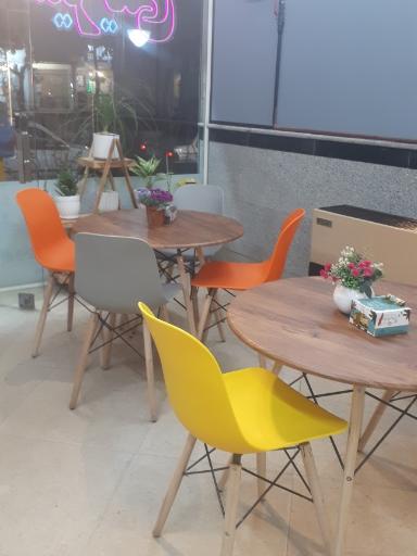 عکس کافه قنادی نخودچی 