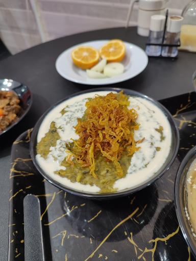 عکس آش و حلیم زعفران