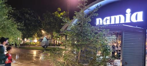 عکس کافه رستوران نامیا