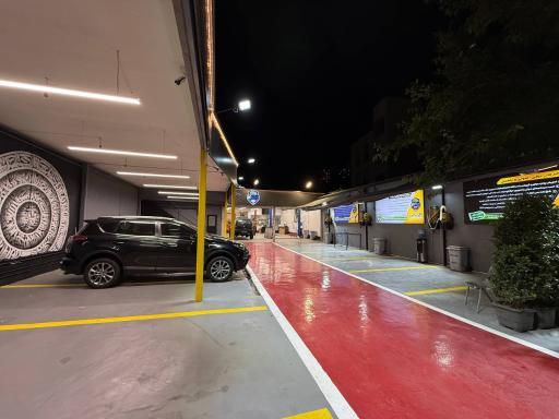 عکس مجموعه خودرویی و کارواش اچ پلاس