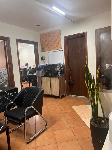 عکس ماهان تجارت کارینو