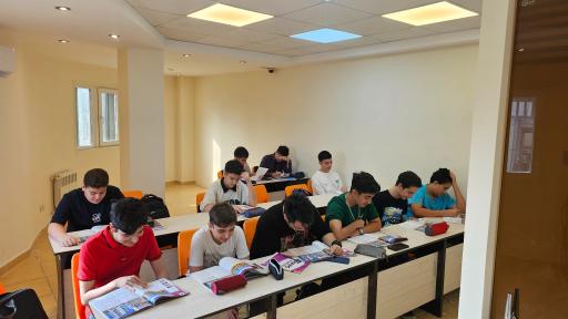 عکس مجتمع فنی تهران شعبه گیلان