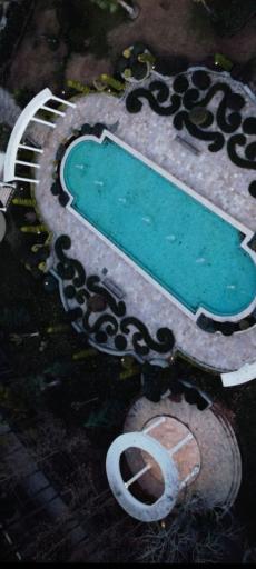 باغ آتلیه مانلی