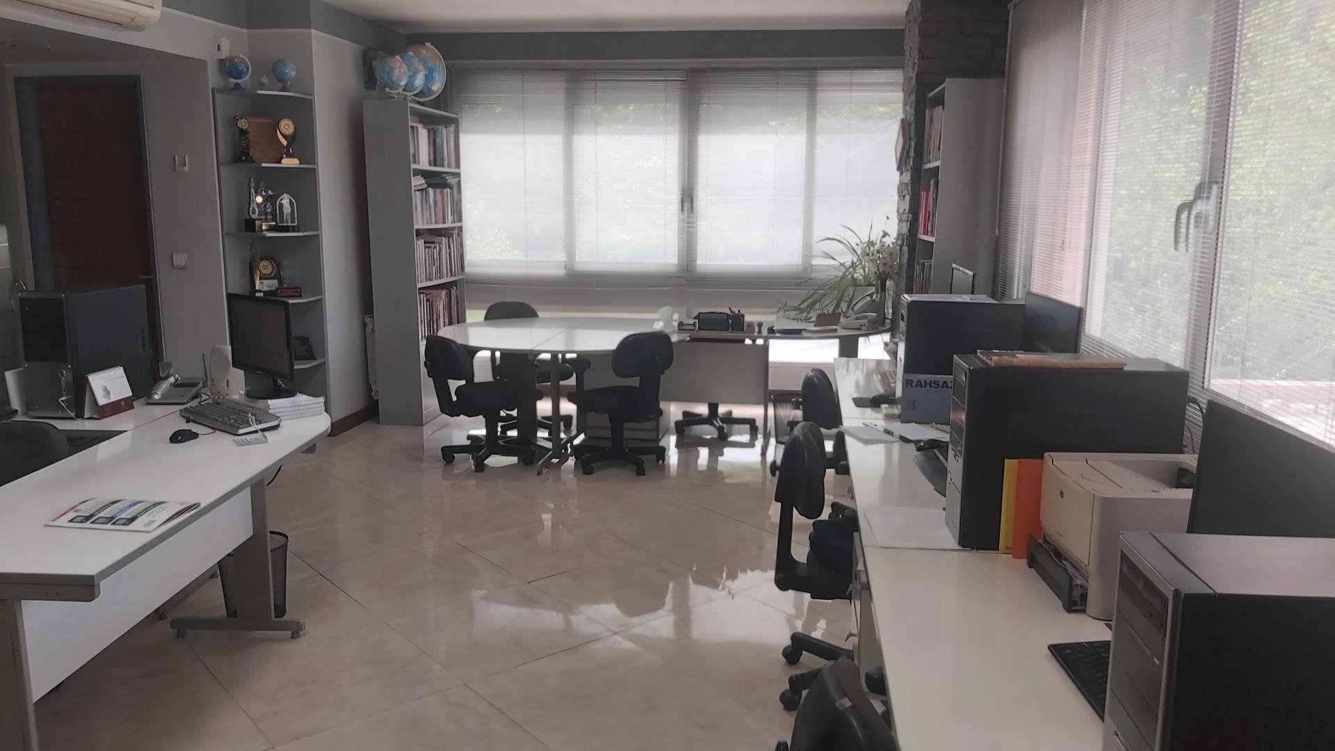 عکس انتشارات و تبلیغات رنگینه 