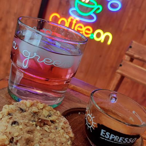 عکس کافه آن coffee on