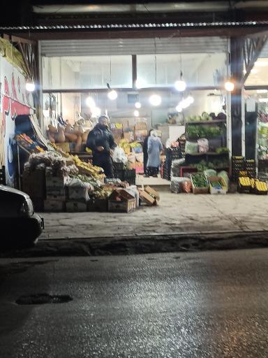 عکس میوه فروشی علی