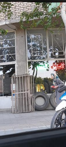 عکس آپاراتی گیوری