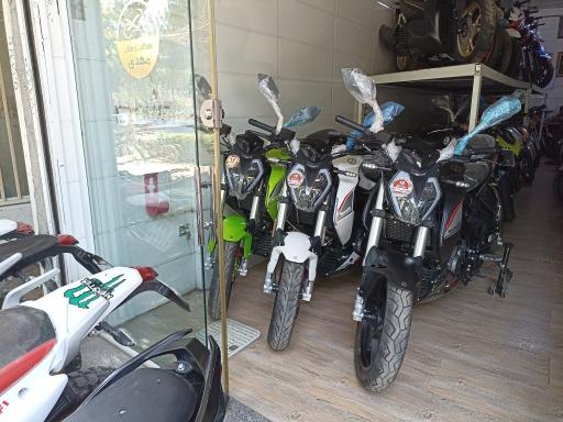 عکس نمایشگاه موتور سیکلت مهدی 