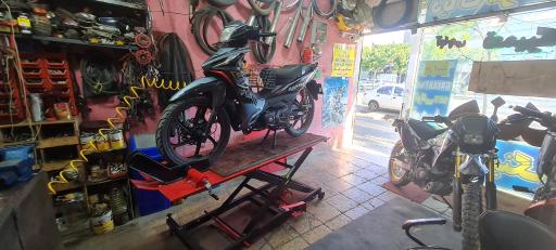 عکس موتورسازی میلاد