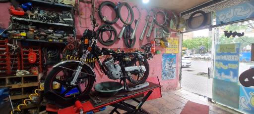 عکس موتورسازی میلاد