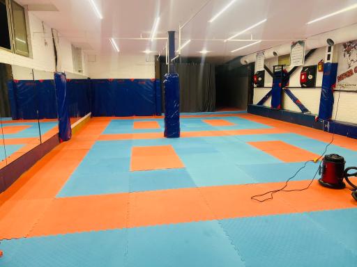 عکس باشگاه ورزشی آل یاسین