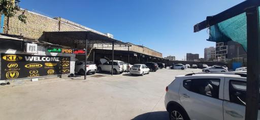 عکس مکانیکی مهندس سعادتی