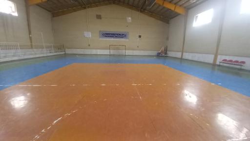 عکس سالن ورزشی گهرو