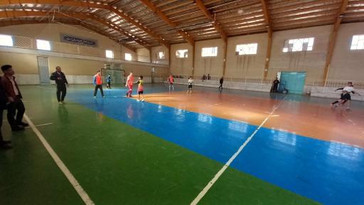 عکس سالن ورزشی گهرو